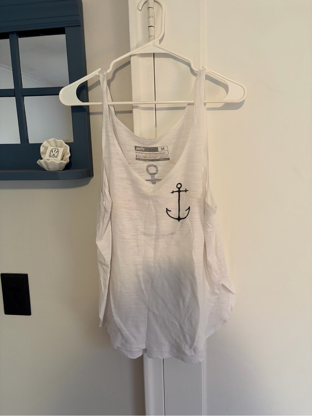 Women’s White Anchor Tank Top – Casual Nautical Style